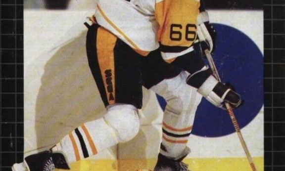 Mario Lemieux Hockey player count stats and facts
